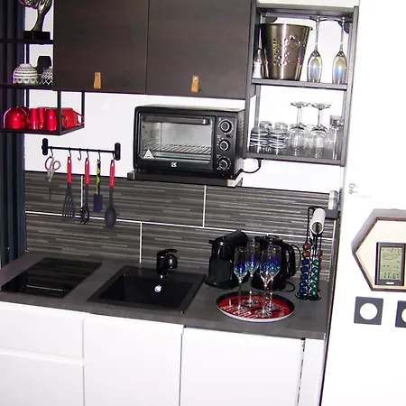 Naturiste Cap D'agde Héliopolis E 100 *